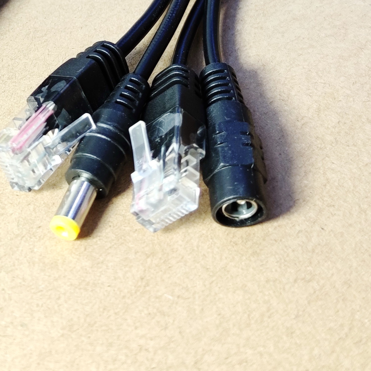 Pasivní Power Over Ethernet - sada injector/splitter PoE/PAS
